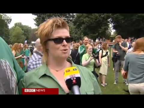 Redheads gather in Holland for festival