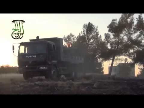 استهداف مقرات النظام في معسكر القرميد بمدفع عيار 57 من قبل لواء الحق ضمن مجريات معركة قطع الوريد