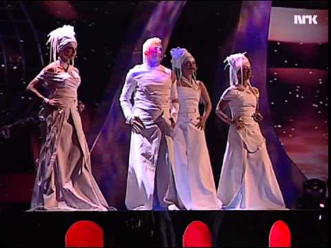 ESC Istanbul 2004 - 04 France - À chaque pas - Jonatan Cerrada