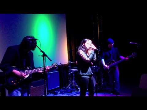 Handsome Harlot - Whiskey and Cigarettes (LIVE)