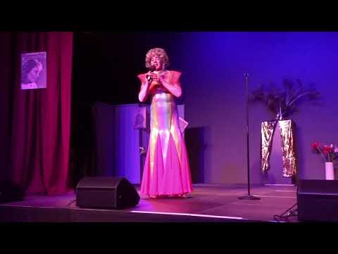 Marika Rökk Potpourri gesungen von Rainer Luhn - leicht satirisch überhöht.