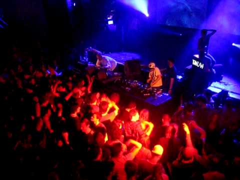 Crookers La Roux - In For The Kill Skream Remix Bingo﻿ Players - Get Up Diplo