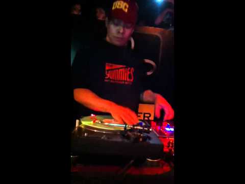 INBISIBLE  SKRATCH. PIKLZ. REUNION