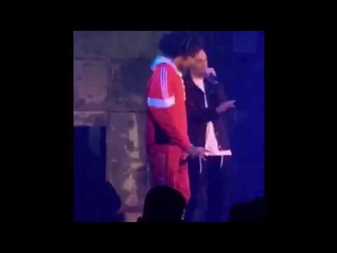 Fabri fibra ft Laioung - dipinto di blu LIVE