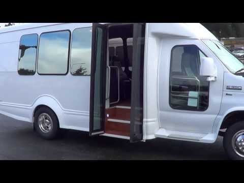 Northwest Bus Sales Ford Starcraft Starquest 14 Pax w/Rear Luggage S23817 $55,684.00