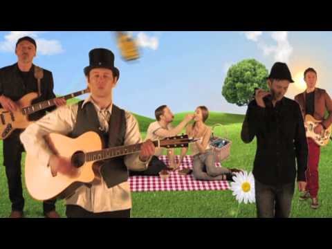 The Jar Family - Footsteps (Official Music Video)