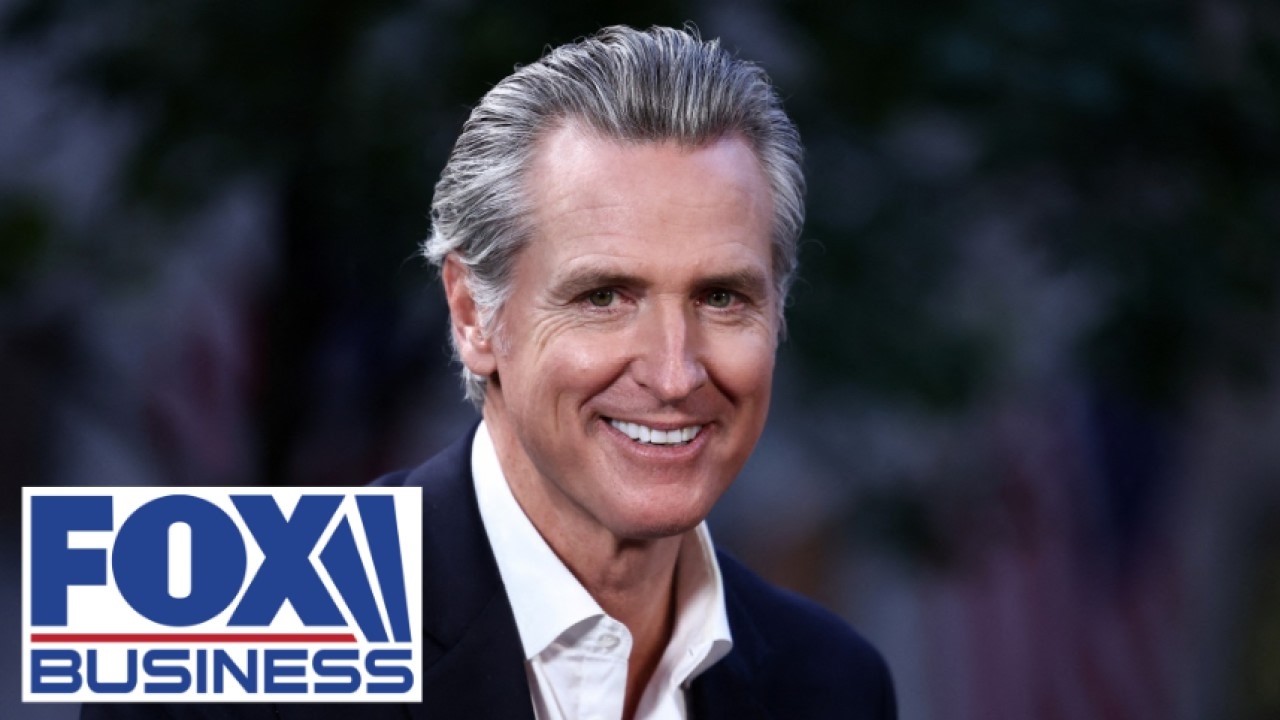 How dare Gavin Newsom blames Trump for this!: Economist