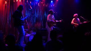 Shout Out Louds - Jumbo Jet (live)