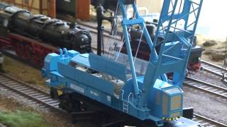 preview picture of video 'Schwerlastkran / Heavy-lift crane in Sande, Spur 1'