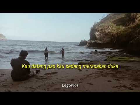 Legowos - Friend Zone ft. Banstel (official lyric video)