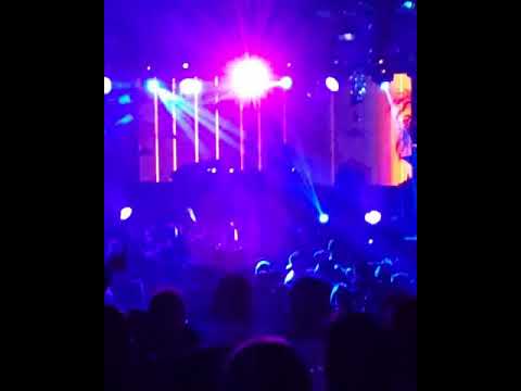 SOLOMUN playing EXPRESS YOURSELF by GIZA DJS in Colombia (2)