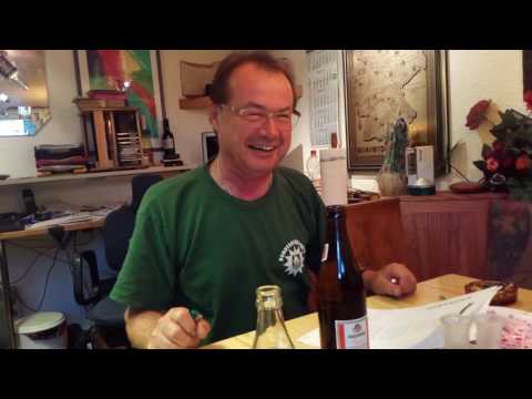 Roland liest ein Gedicht Streit der Körperteile