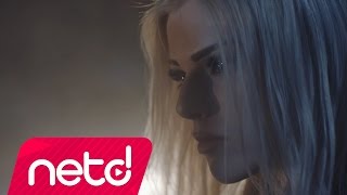 Gizem Karaca Yi Babasi Da Koruyamadi