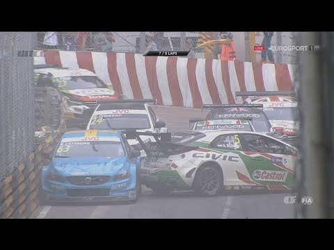 WTCC 2017. Race 1 Macau Grand Prix. Pile Up