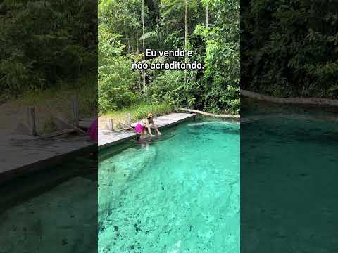 Lagoa Paraíso Azul em Presidente Figueiredo no Amazonas.