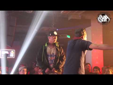 Jorge Mc vs Bas | Cuartos de Final Red Bull Batalla de los Gallos - Semifinal Santiago 2015