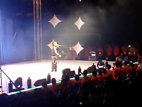 Fancam Eun Jiwon at  Chungjudae Open-Air Theater