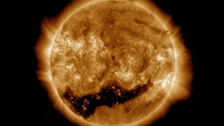 Solar Storm, Major Sunspot Development, Pole Shift Paper | S0 News Jun.14.2025