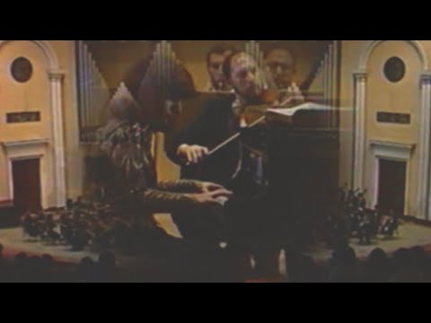 Beethoven • Piano Concerto No. 1 in C major, Op. 15 • Svetlana Navassardian / Emin Khachaturian