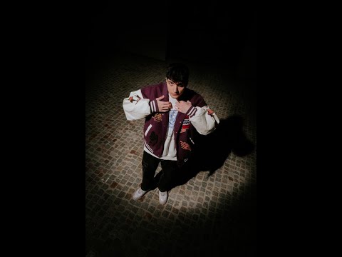 video frame placeholder