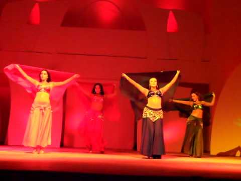 JENNY CUBIDES BELLY DANCING AND SAMBA PART 1