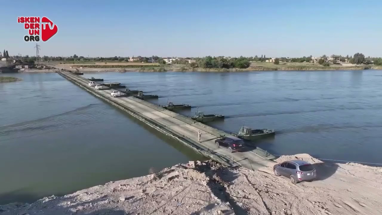 TSK'dan Deyrizor'da 240 Metrelik Yüzer Köprü