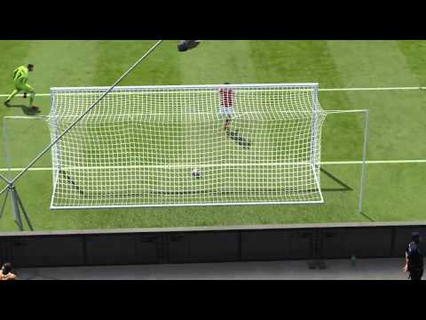 Martin Braithwaite Top But 2