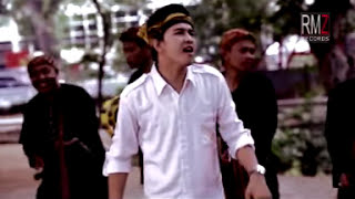 Download lagu PUDUNAN CIKURAY Calung Baraya feat Nenda... mp3