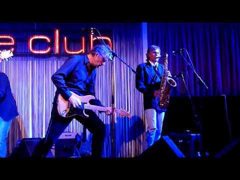 Sultans Of Swing - John Illsley & Chris White from Dire Straits in Hamburg 14.05.2010