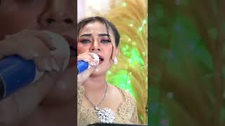 Download lagu Tarling Tengdung Paling Enak Kenal Nembeke Devie Adinda  #tarlingtengdung #tarlingcirebonantengdung mp3