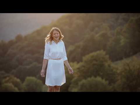 Ciurdas Camelia  - Cine-i ca El?