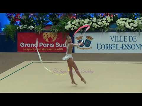 Carolin Kaia JOELEHT (EST) ribbon - 2018 Corbeil junior AA