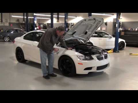 BMW M3 ディナンS3-R w/4.6L 527馬力ストローカー ウォークアラウンド w/スティーブ・ディナン (BMW M3 Dinan S3-R w/ 4.6L 527 HP Stroker walk around w/ Steve Dinan)