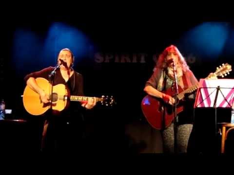 Pavlovs Dog: David Surkamp and wive Sara: Gold Nuggets (Verviers 2014)