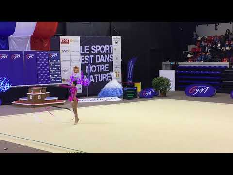 Noémie Marchon ruban - Nat A 14/15 ans - France Besançon 2018