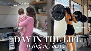 A Realistic Day With a Fussy Baby | Meals, Motherhood & Moving My Body Again