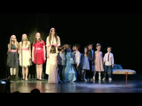 VOS "Kreativno pero" - Pepeljuga / Cinderella - Cela Predstava