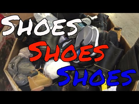 WM Store Customer Return Assorted Paired Out of Box Shoes