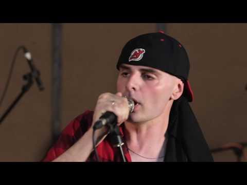 StereoQueen - Change yourself