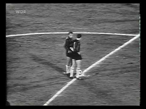 Inter Milan - borussia Dortmund 2-0.    C1 1963/1964 . 1/2 retour