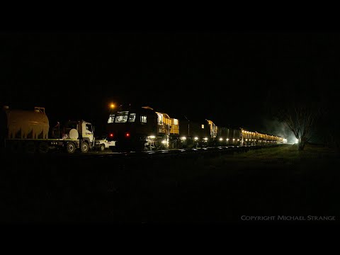 2PM5 Freight Train Passing ARTC / Loram Rail Grinder (27/5/2021) - PoathTV Australian Trains