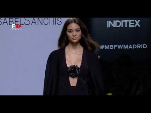 ISABEL SANCHIS Highlights Spring 2023 Madrid - Fashion Channel