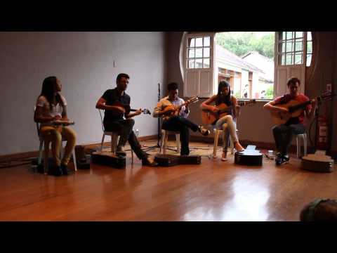 Conjunto Água de Vintém: "Mágoas" (Jacob do Bandolim) - 17/11/2013.