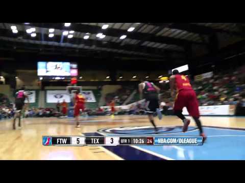 CDR & Chris Porter with back-to-back chase down blocks