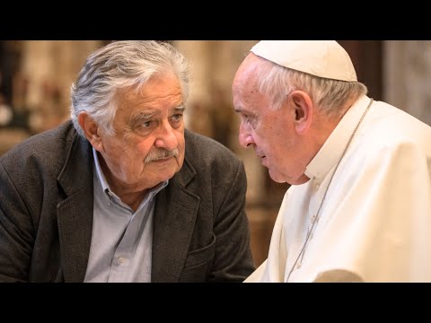 Lo que el Papa Francisco le dijo a José Mujica sobre Dios — su mirada lo dijo todo