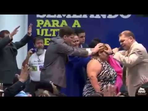 Uma mulher foi curada na Segunda Feira dos Milagres!