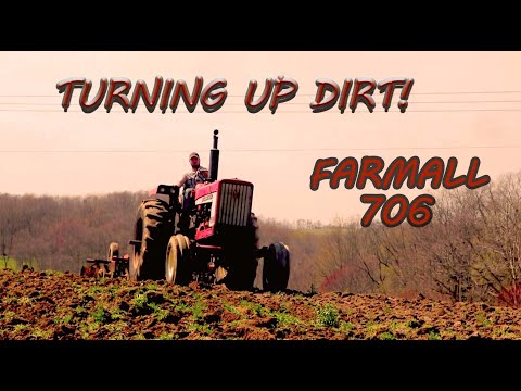 Farmall 706 Discing/ New Hay Field Prep