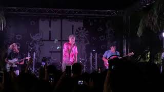 Omar Apollo - Trouble - Live at HOCO Fest
