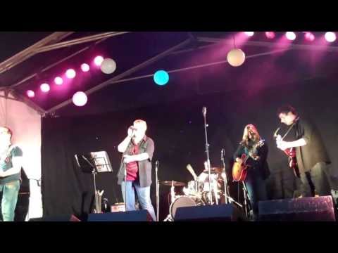 Grizzly Remains Live : Take your Mama out (Scissor Sisters cover)