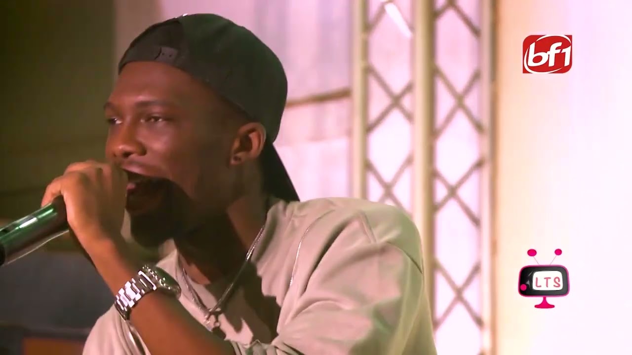 Télé S'amuz : Francky FP enchaîne les punchlines avec son titre " Wennam La Feron "